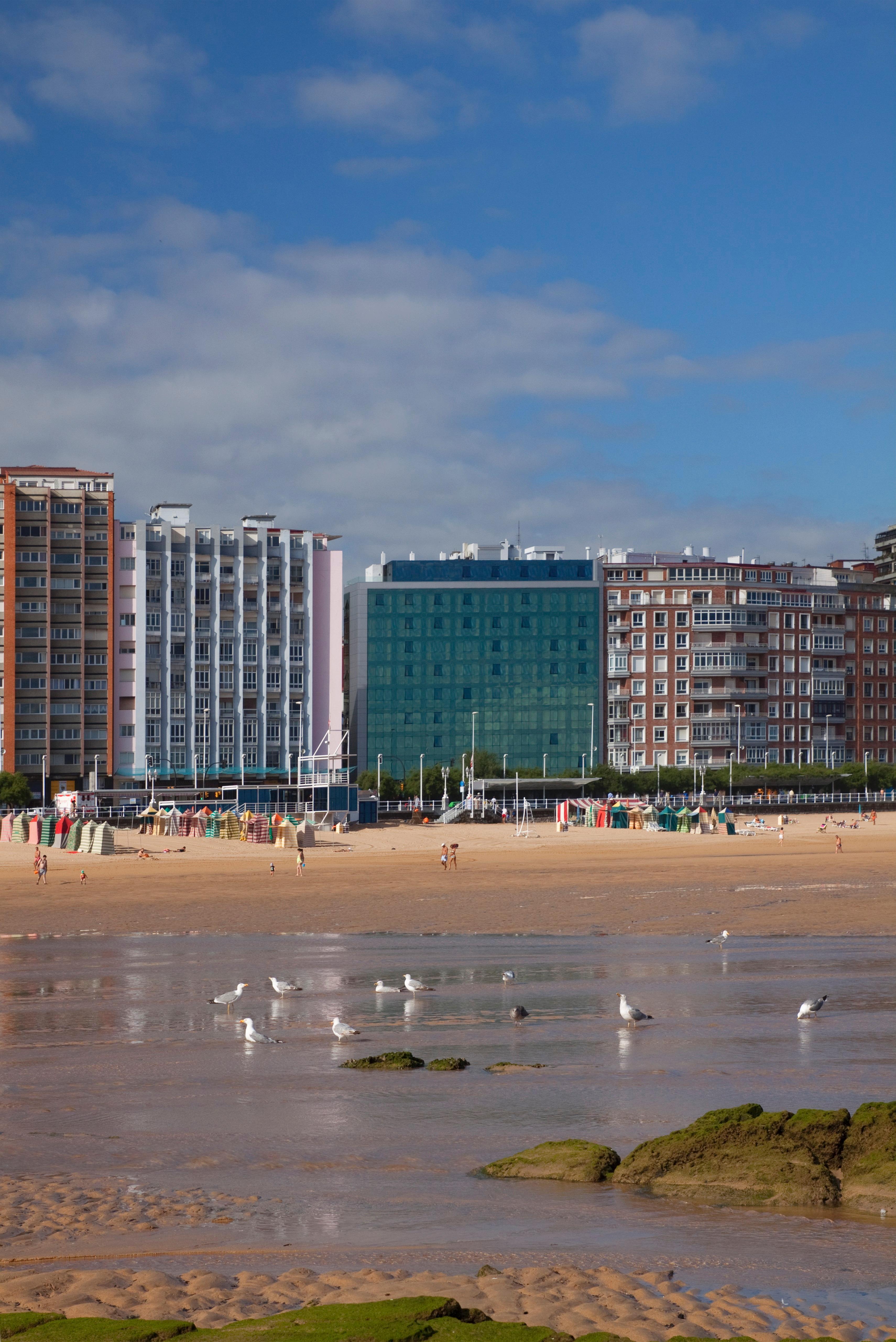 Hotel Principe De Asturias Gijón Buitenkant foto